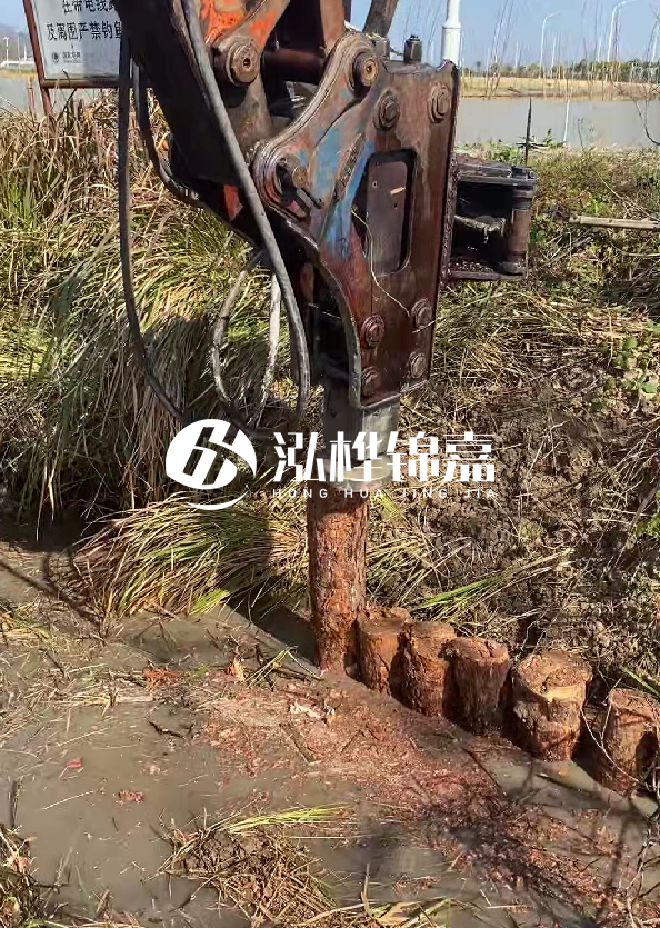 松木樁施工雙排支護(hù)樁和單排支護(hù)樁的區(qū)別？什么時(shí)候采用雙排？